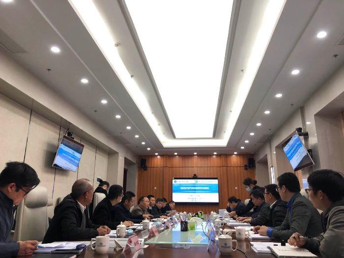 5.9跨越-11月26日，省天然氣公司鹽穴儲(chǔ)氣庫項(xiàng)目地質(zhì)預(yù)可行性研究順利通過評(píng)審，評(píng)審會(huì)議現(xiàn)場（攝影：程平）